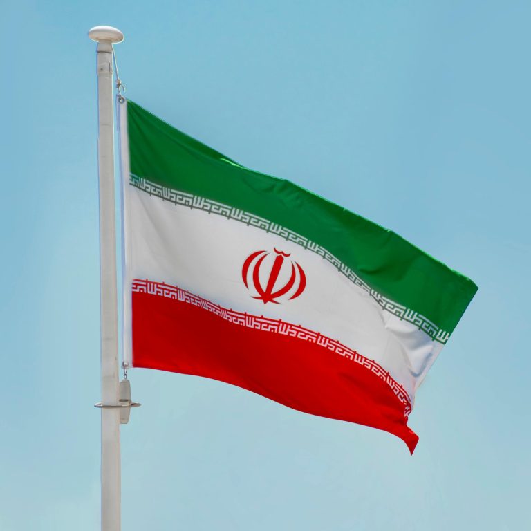 Iranul avertizează România